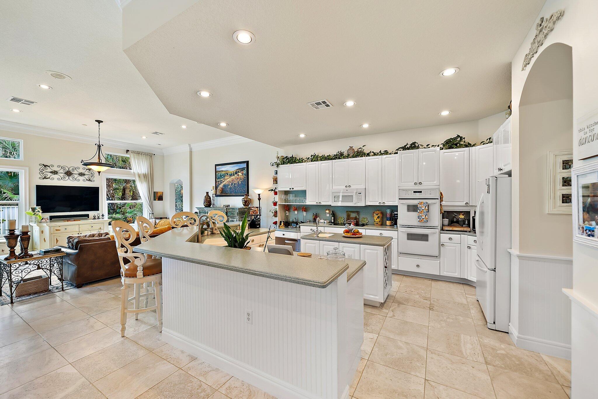 5900 Our Robbies Road Jupiter, FL 33458 - Photo 11 of 49 033-5900OurRobbiesRd-Jupiter-SMALL