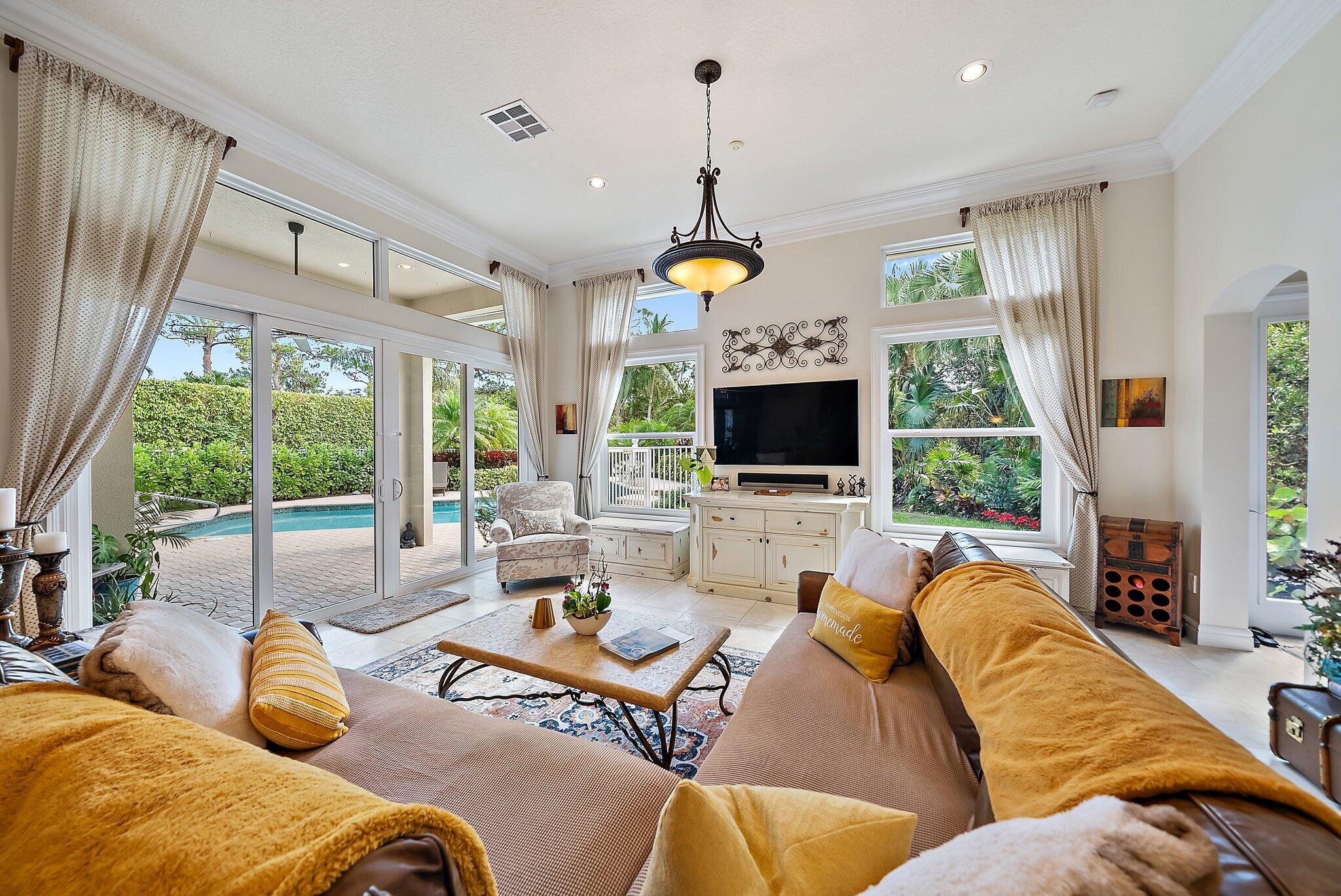 5900 Our Robbies Road Jupiter, FL 33458 - Photo 16 of 49 037-5900OurRobbiesRd-Jupiter-SMALL