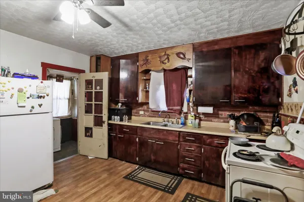 $109,900 | 301 Poplar Street, Westernport, MD 21562