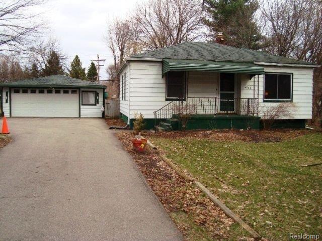 4832 Sashabaw Road Clarkston, MI 48346 - Photo 1 of 8 front