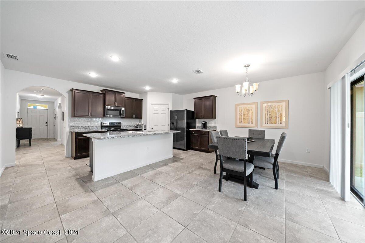 694 Old Country Rd S East Palm Bay, FL 32909 - Photo 9 of 42 Open plan