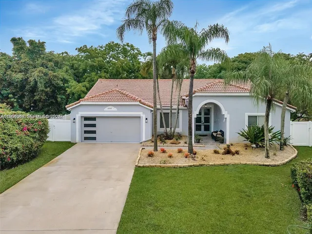 $6,750 | 1800 Water Ridge Drive, Weston, FL 33326