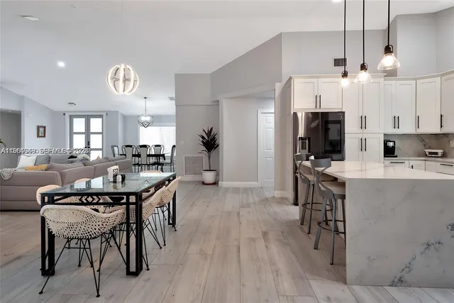 $6,750 | 1800 Water Ridge Drive, Weston, FL 33326