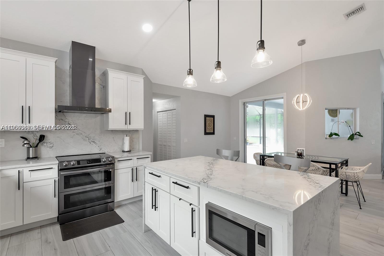 1800 Water Ridge Drive Weston, FL 33326 - Photo 26 of 60