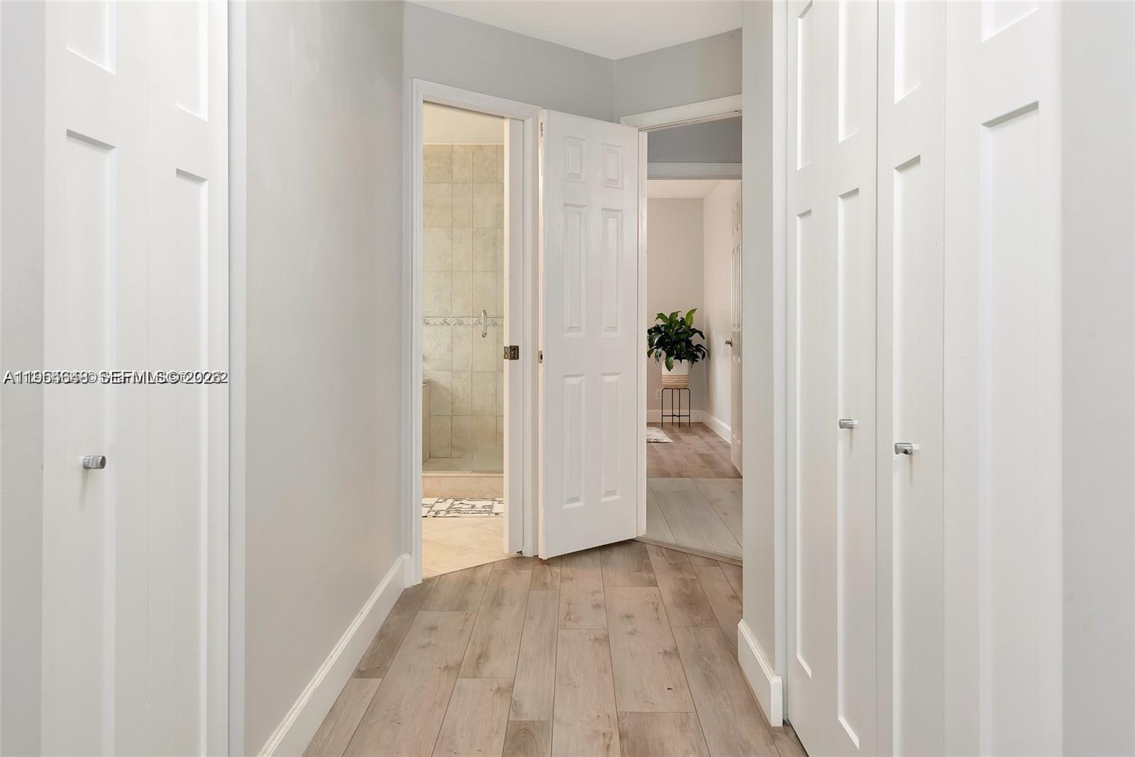 1800 Water Ridge Drive Weston, FL 33326 - Photo 31 of 60