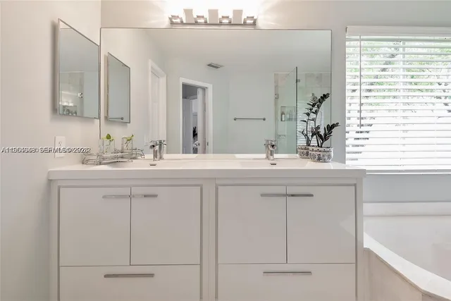 $6,750 | 1800 Water Ridge Drive, Weston, FL 33326