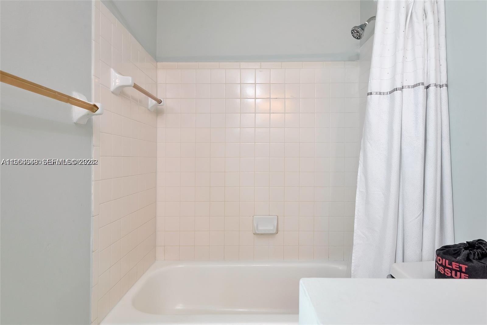 1800 Water Ridge Drive Weston, FL 33326 - Photo 46 of 60