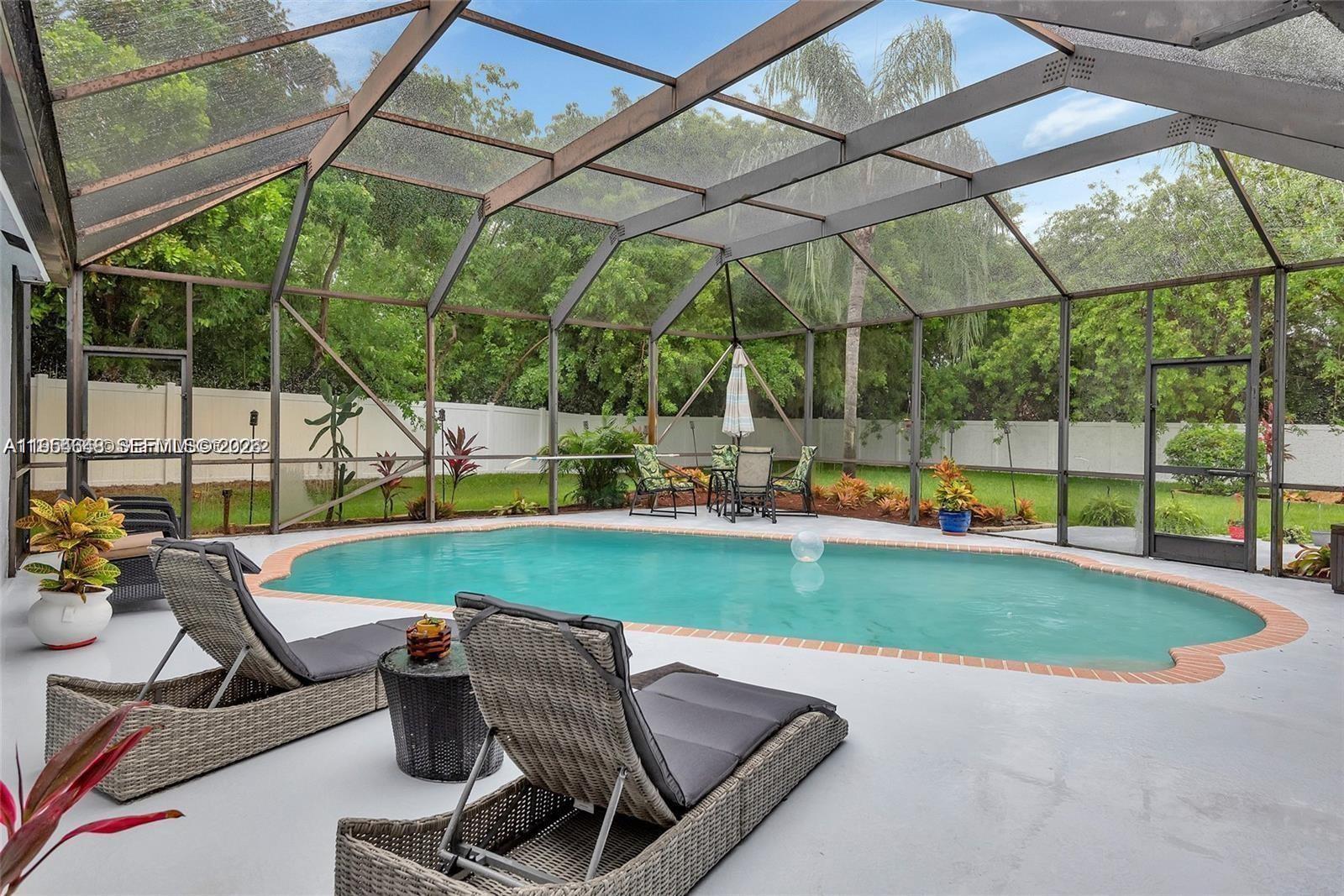 1800 Water Ridge Drive Weston, FL 33326 - Photo 51 of 60