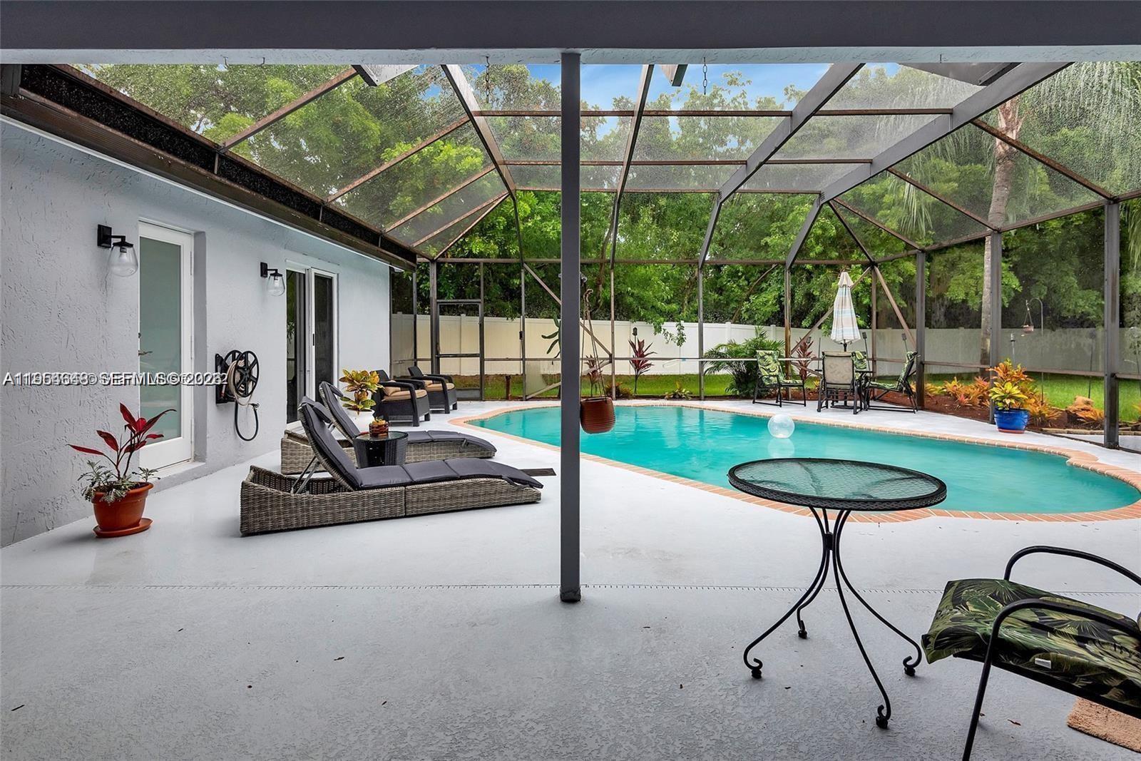 1800 Water Ridge Drive Weston, FL 33326 - Photo 52 of 60