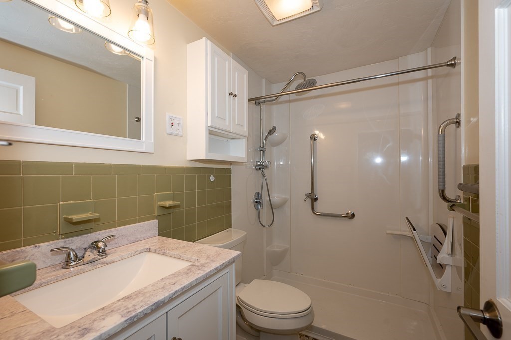 12 Watt Road Worcester, MA 01606 - Photo 19 of 39 Gallery Image 19