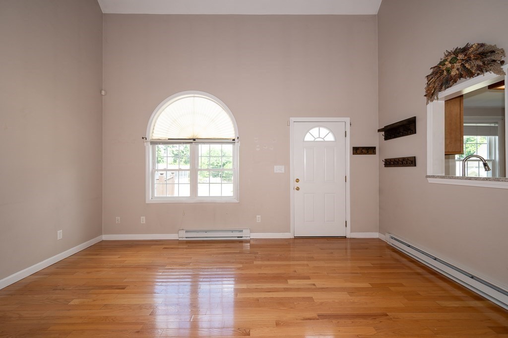 12 Watt Road Worcester, MA 01606 - Photo 4 of 39 Gallery Image 4