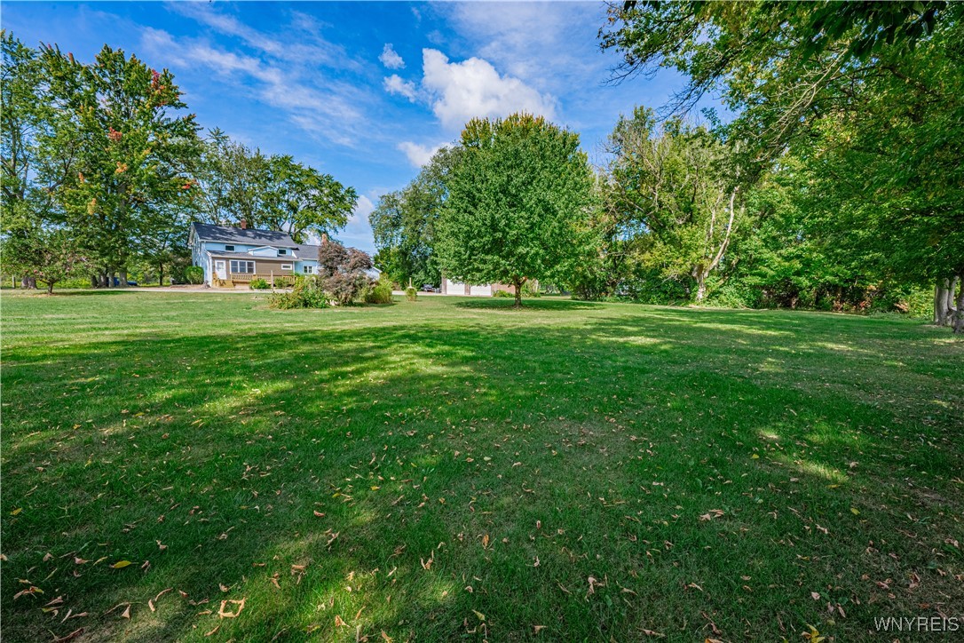 2643 County Line Road Ridgeway, NY 14103 - Photo 4 of 34