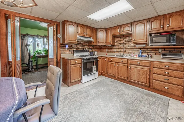 $249,900 | 2643 County Line Road, Ridgeway, NY 14103