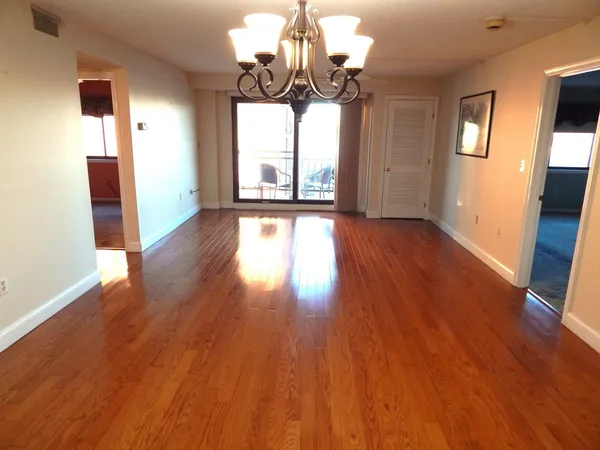 $399,900 | 198 Locust Street, Unit 303, Lynn, MA 01904