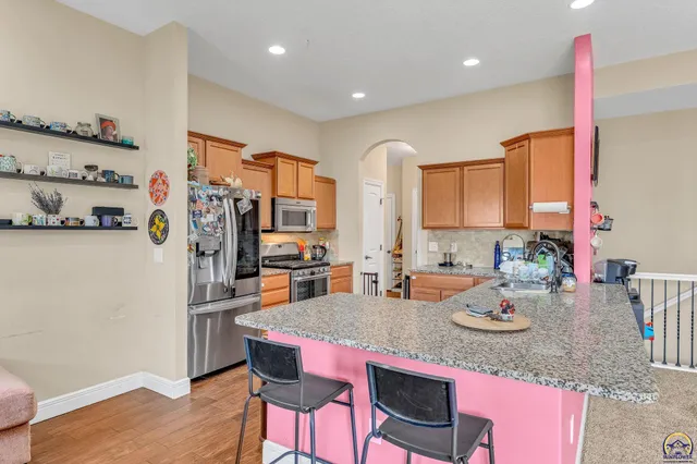 $374,900 | 9911 Lavender Lane, Manhattan, KS 66502