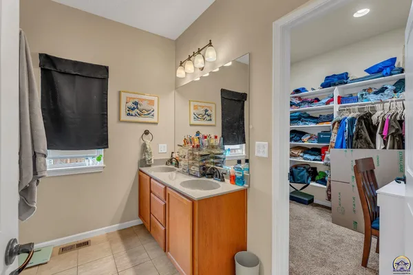 $374,900 | 9911 Lavender Lane, Manhattan, KS 66502