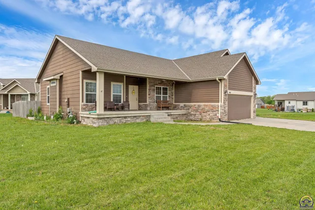 $374,900 | 9911 Lavender Lane, Manhattan, KS 66502