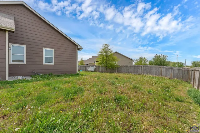 $374,900 | 9911 Lavender Lane, Manhattan, KS 66502