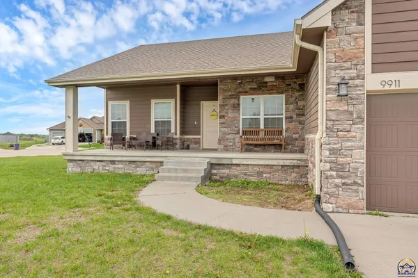 $374,900 | 9911 Lavender Lane, Manhattan, KS 66502