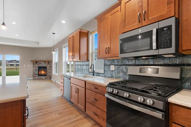 $459,900 | 4884 Wyld Berry Way, Hobart, WI 54155