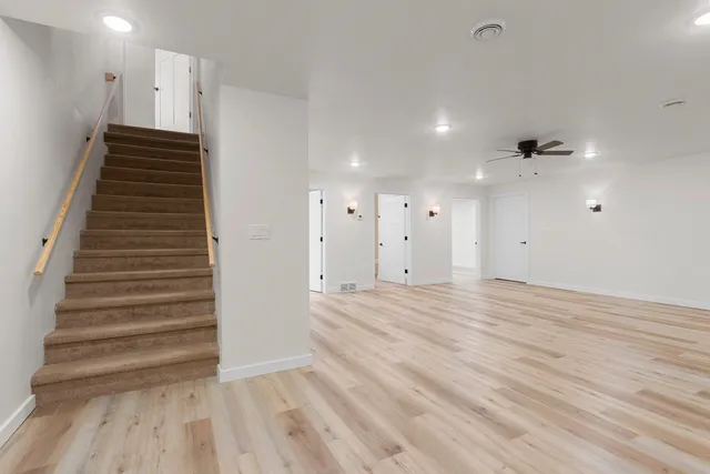 $459,900 | 4884 Wyld Berry Way, Hobart, WI 54155