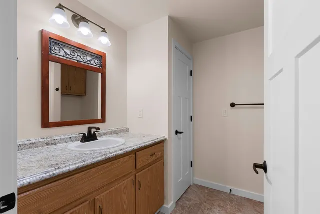 $459,900 | 4884 Wyld Berry Way, Hobart, WI 54155