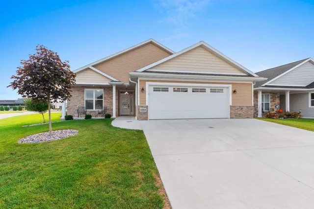 $459,900 | 4884 Wyld Berry Way, Hobart, WI 54155