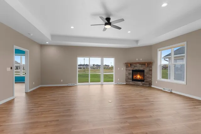 $459,900 | 4884 Wyld Berry Way, Hobart, WI 54155