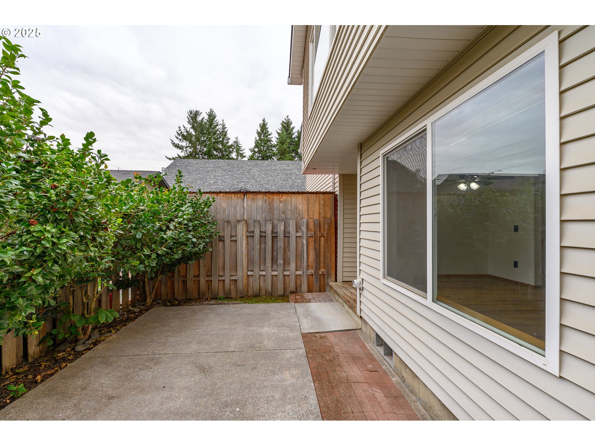 1306 Parkside Lane Newberg, OR 97132 - Photo 41 of 48 a balcony with outdoor space