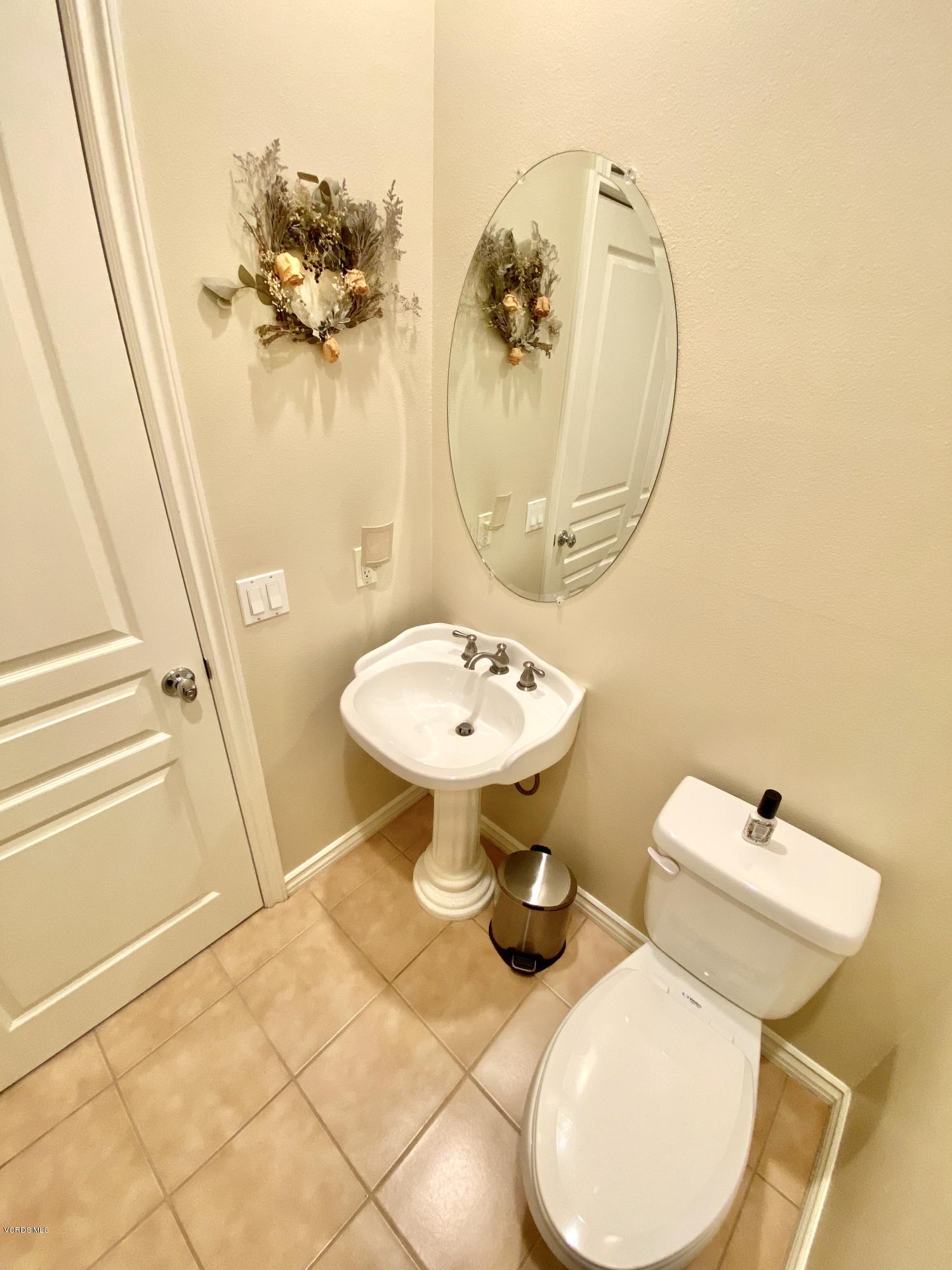 1545 Flynn Road Camarillo, CA 93012 - Photo 15 of 21 IMG_0468