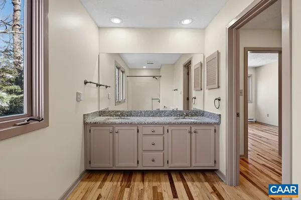 $259,000 | 10 Trillium Cl, Roseland, VA 22967