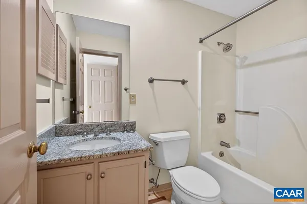 $259,000 | 10 Trillium Cl, Roseland, VA 22967