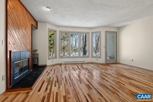 $259,000 | 10 Trillium Cl, Roseland, VA 22967