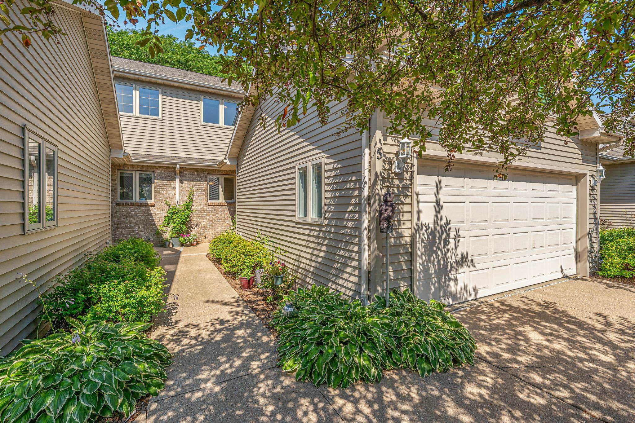 1709 East Midway Road, Unit A5 Appleton, WI 54915 - Photo 3 of 40