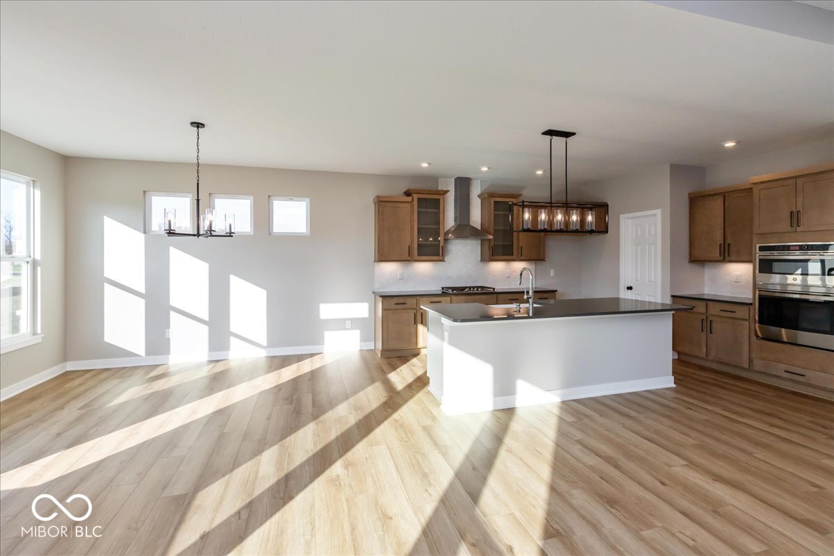 6919 Renoir Way Avon, IN 46123 - Photo 10 of 44