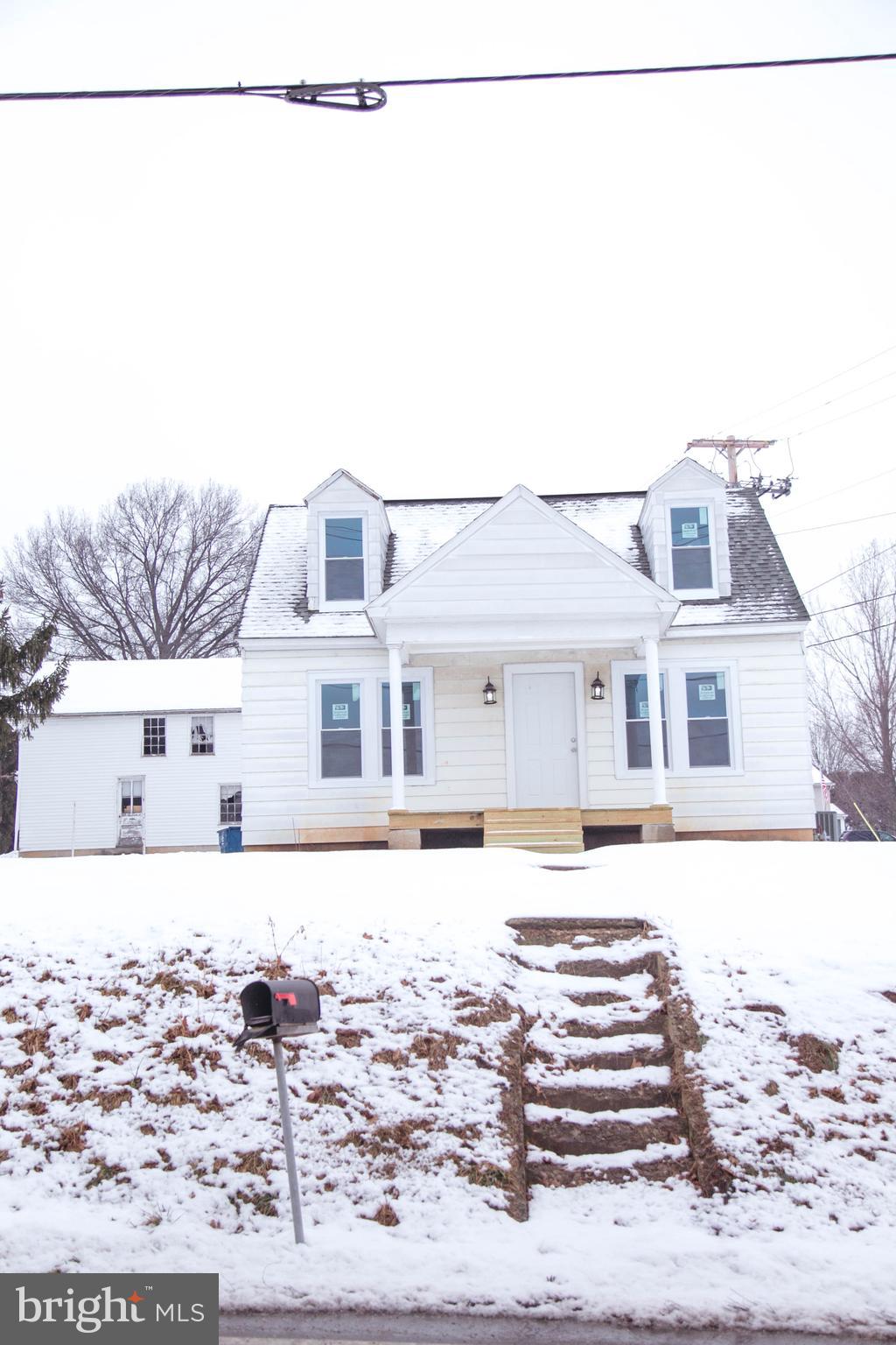 4697 East Prospect Road York, PA 17406 - Photo 2 of 35 Gallery Image 2