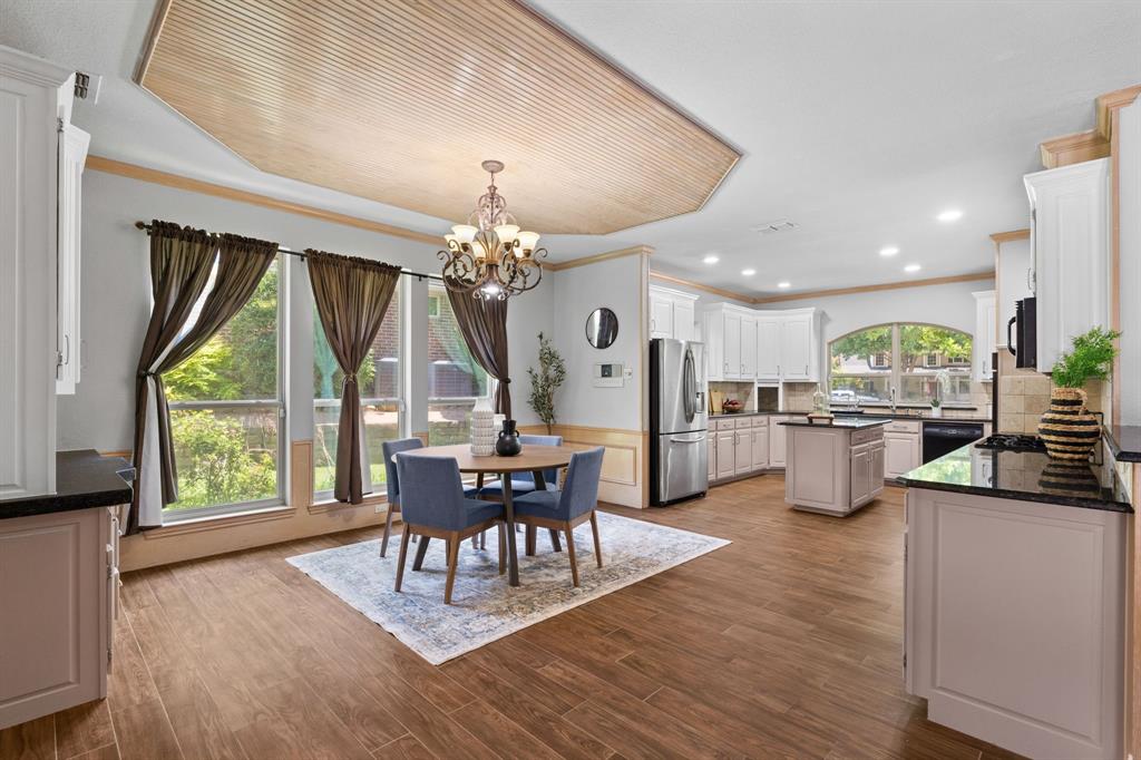 112 Sand Point Court Coppell, TX 75019 - Photo 5 of 40