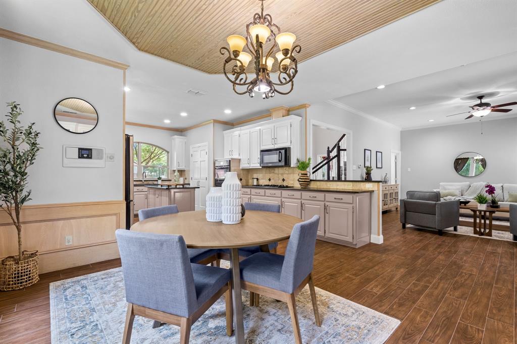 112 Sand Point Court Coppell, TX 75019 - Photo 6 of 40