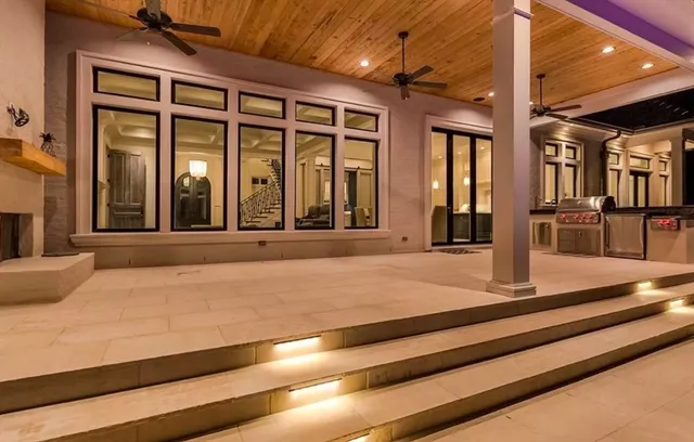 $2,885,225 | 95 Union Street, Easton, MA 02356