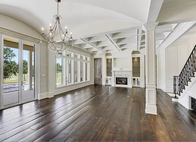 $2,885,225 | 95 Union Street, Easton, MA 02356