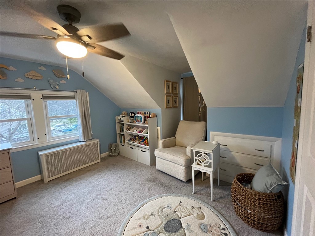 516 Church Avenue Warwick, RI 02889 - Photo 18 of 41 2nd Floor Bed
