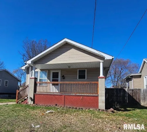 $49,000 | 1817 North New York Avenue, Peoria, IL 61603