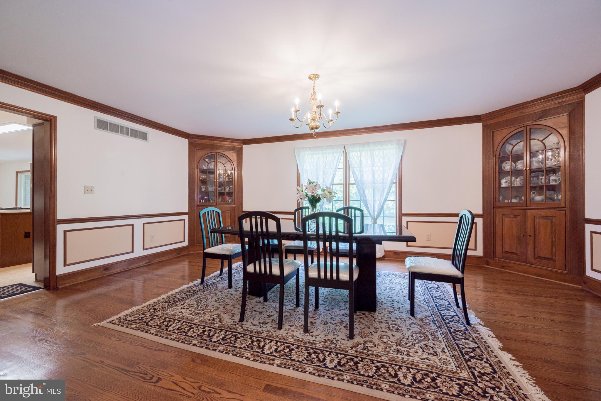 100 Hockessin Valley Falls Road Hockessin, DE 19707 - Photo 9 of 33 Dining Room 2nd View