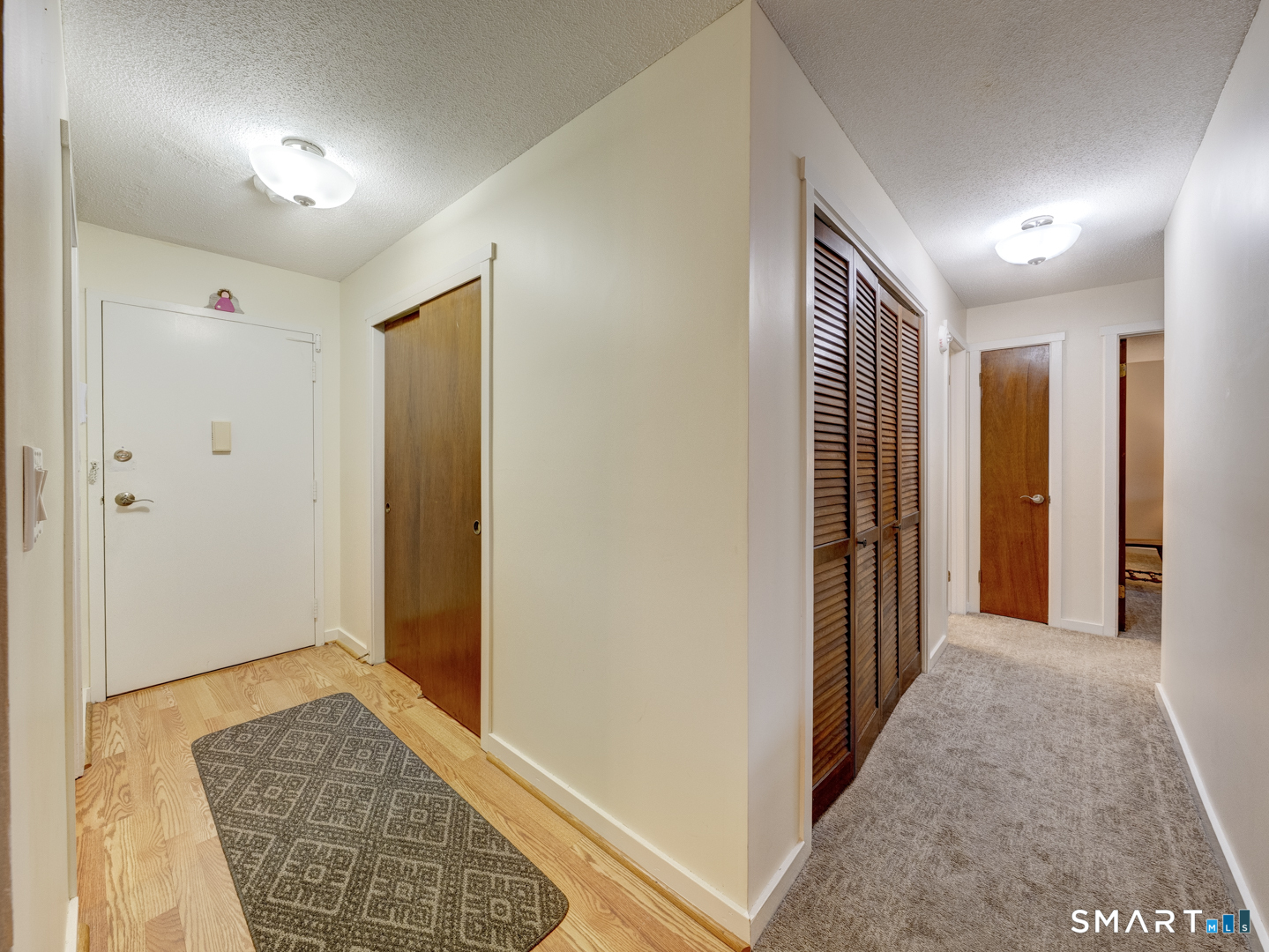 21 Hickory Hill Road, Unit 21 Southington, CT 06489 - Photo 3 of 39