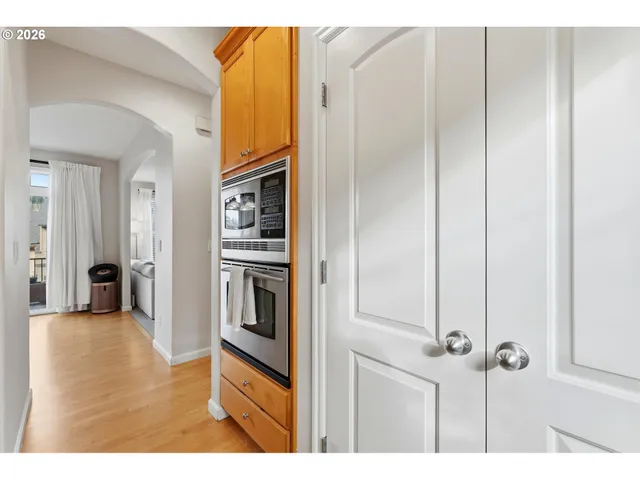 $500,000 | 2442 Northwest Burnett Street, Portland, OR 97229