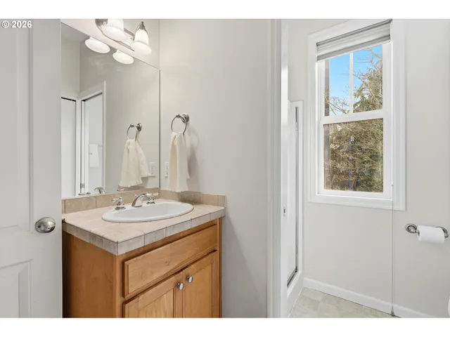 $500,000 | 2442 Northwest Burnett Street, Portland, OR 97229