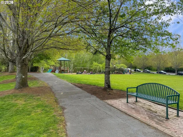 $500,000 | 2442 Northwest Burnett Street, Portland, OR 97229