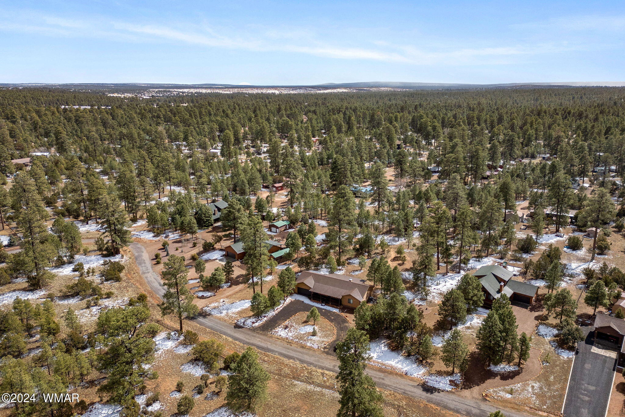 2054 Christmas Pine Road Overgaard, AZ 85933 - Photo 31 of 34 a view of a city
