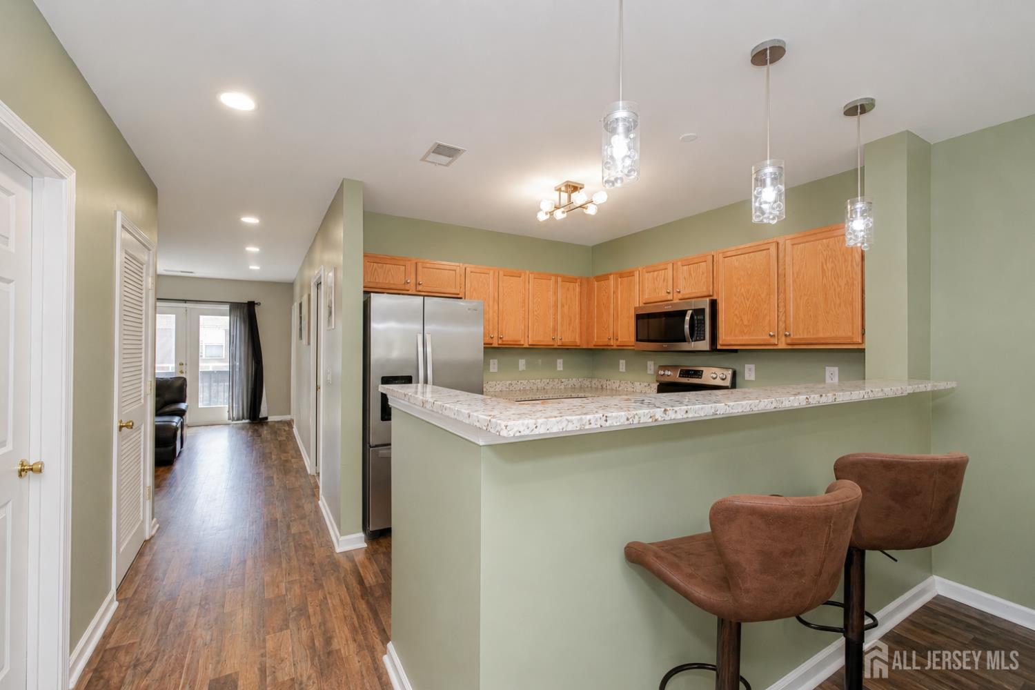 368 Rector Street, Unit 414 Perth Amboy, NJ 08861 - Photo 5 of 21