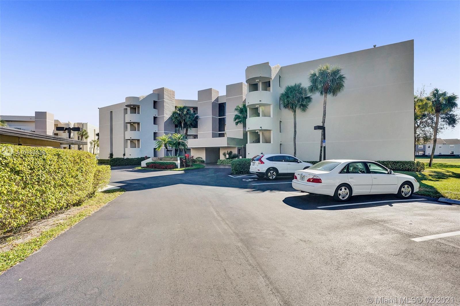 5651 Camino Del Sol, Unit 303 Boca Raton, FL 33433 - Photo 1 of 32